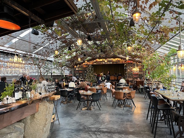 Vínstofa Friðheima - winebar & restaurant 1