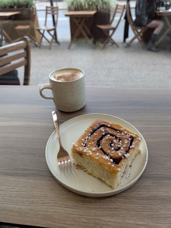 CINNAMOON - cynamonki i kawa speciality 4