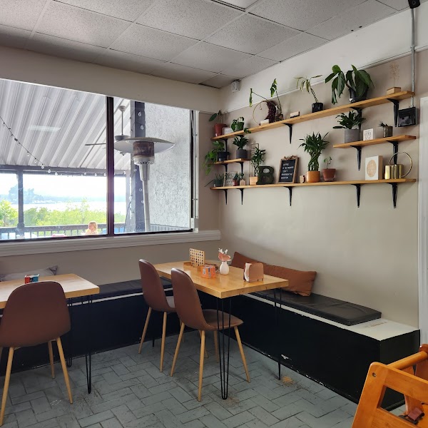 Blend Cafe 1