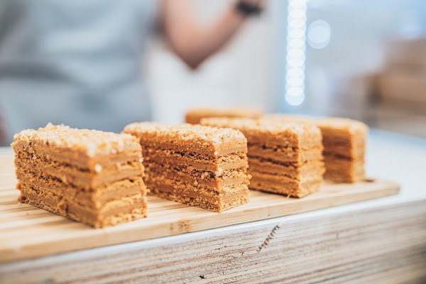 THE HONEYCAKE - Fremantle Markets 5