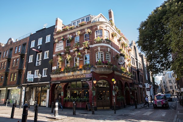 Crown & Anchor 4