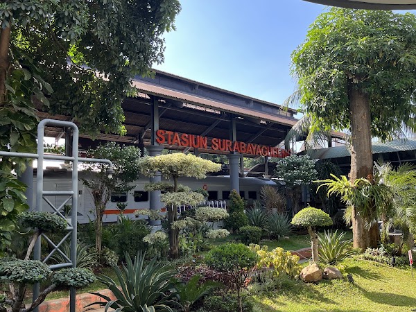 Surabaya Gubeng 4