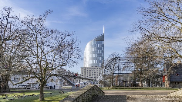 La tour des finances 4