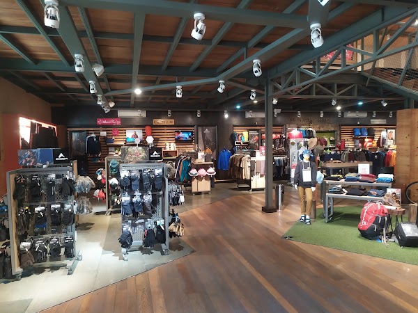 EIGER Adventure Store Teuku Umar Denpasar 2
