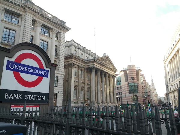 Bank Station 4