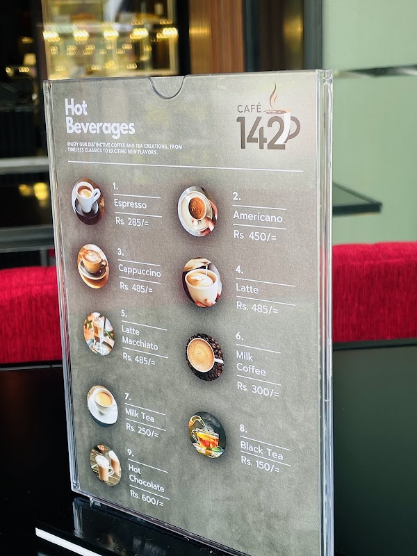 Café 142 3