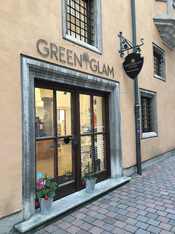 Green Glam 2