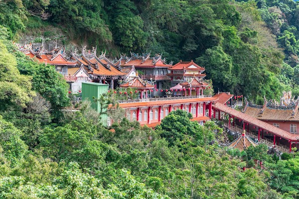 Shitoushan Quanhua Temple 4