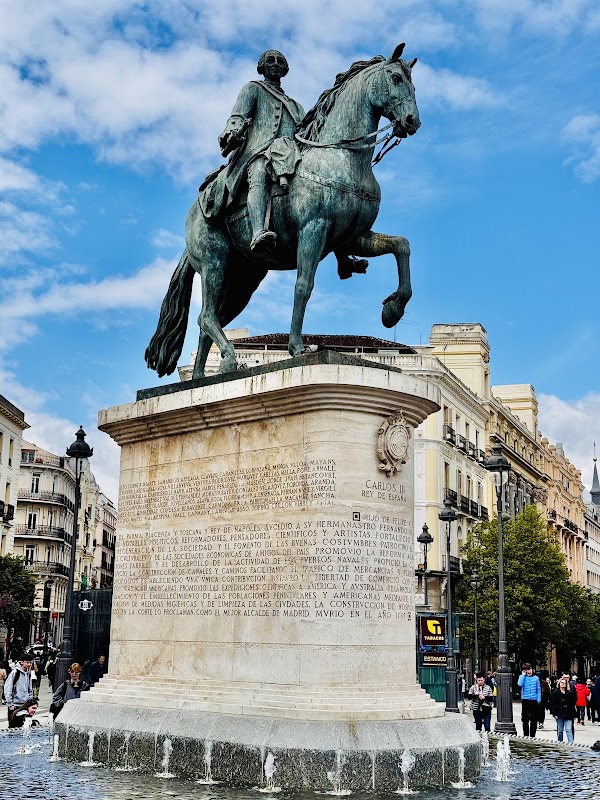 Estatua Ecuestre de Carlos III