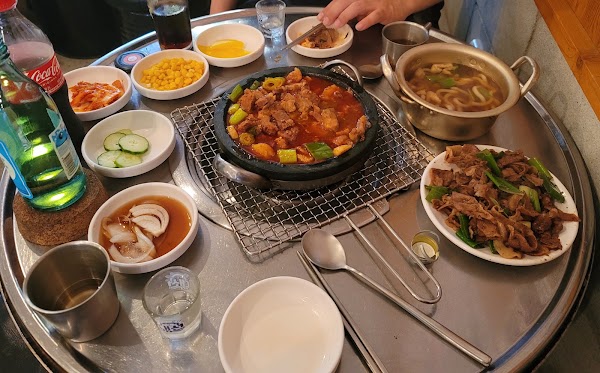 간판없는집