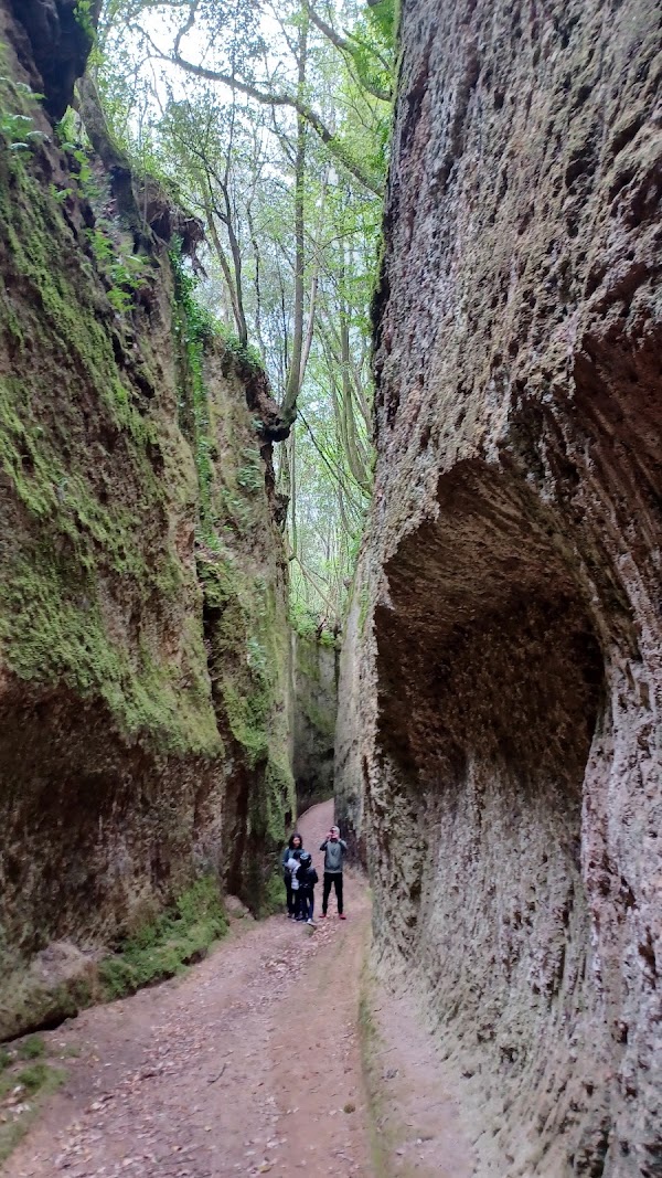 Via CAVA di FRATENUTI