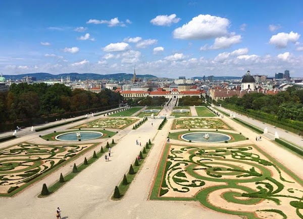 Belvedere-Schlossgarten 5