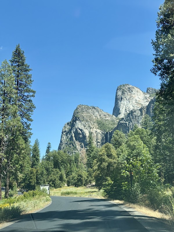 Yosemite Valley Welcome Center 2