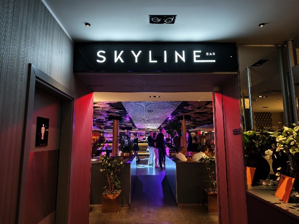 Skyline bar 2