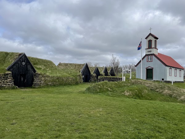 Keldur Turf House 5