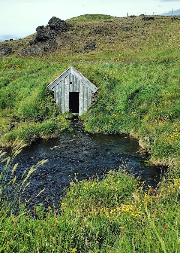 Keldur Turf House 4