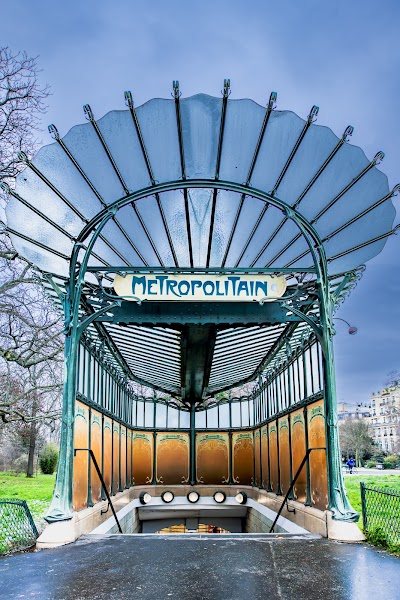 Porte Dauphine