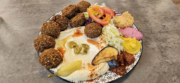 DR-FALAFEL 4