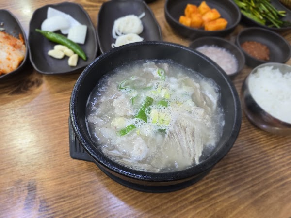 Bonjeon Dwaeji Gukbap 3