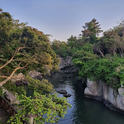 Yongyeon Pond 1