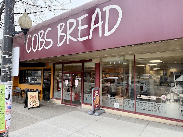 COBS Bread