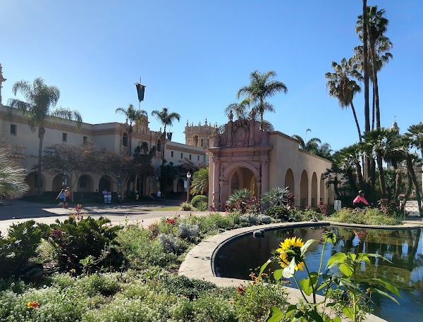Spanish Village Art Center 4