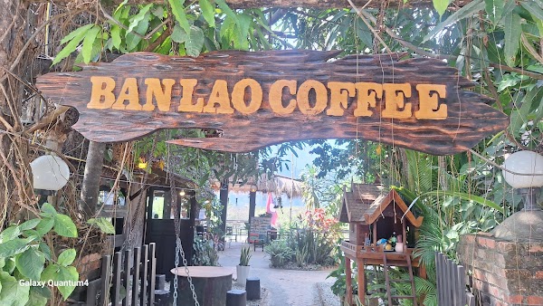 ບ້ານລາວ BaanLao café (Vang Vieng) 1