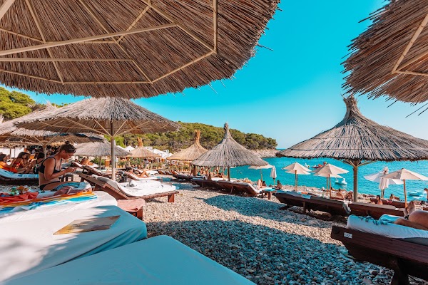 CARPE DIEM BEACH 3