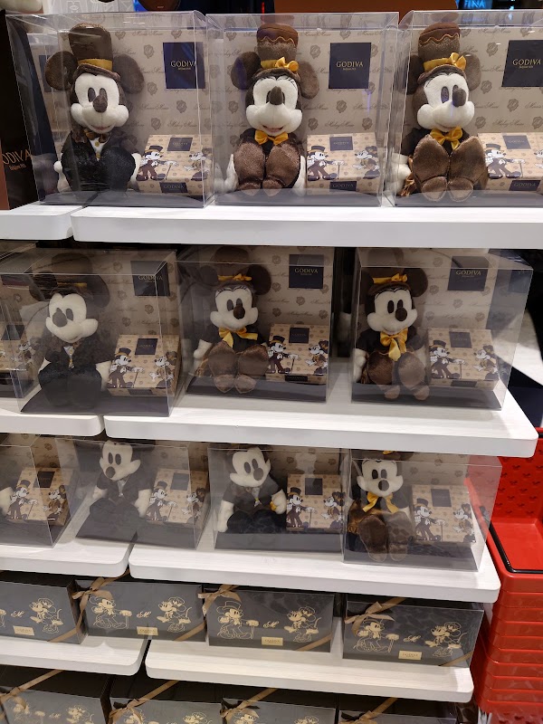 Disney Flagship Store Tokyo 5