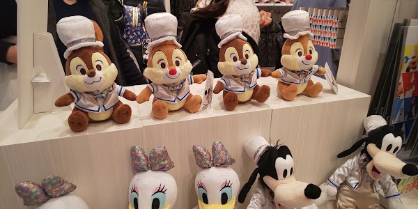 Disney Flagship Store Tokyo 2