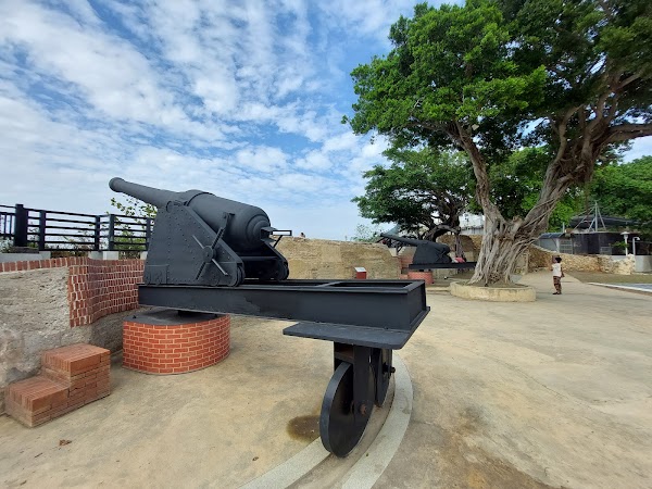 Xiongzhen North Gate 5