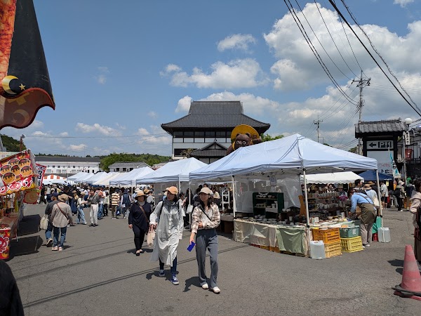 Mashiko Pottery Market 1