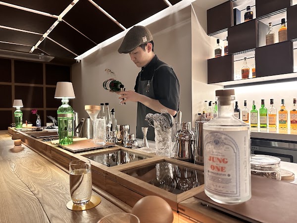 갗(GACH) cafe/bar