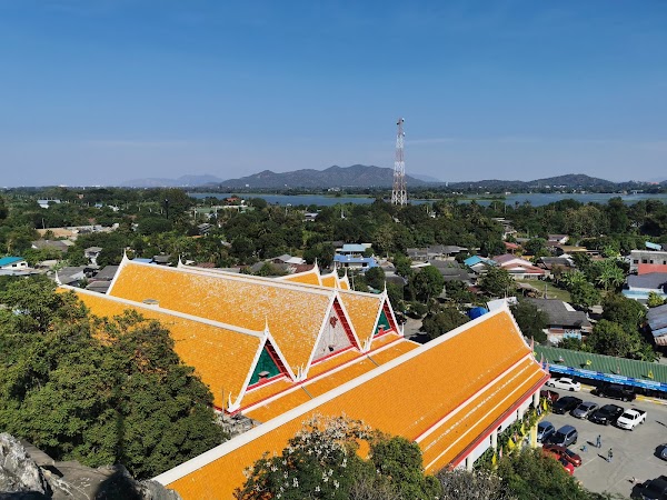 Wat Tham Suea 2