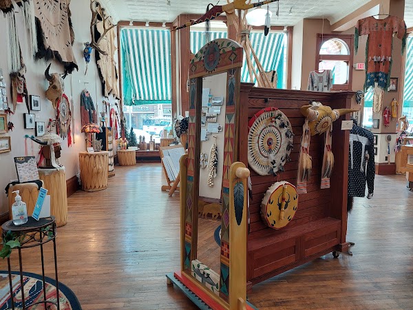 Prairie Edge Trading Co & Galleries 4