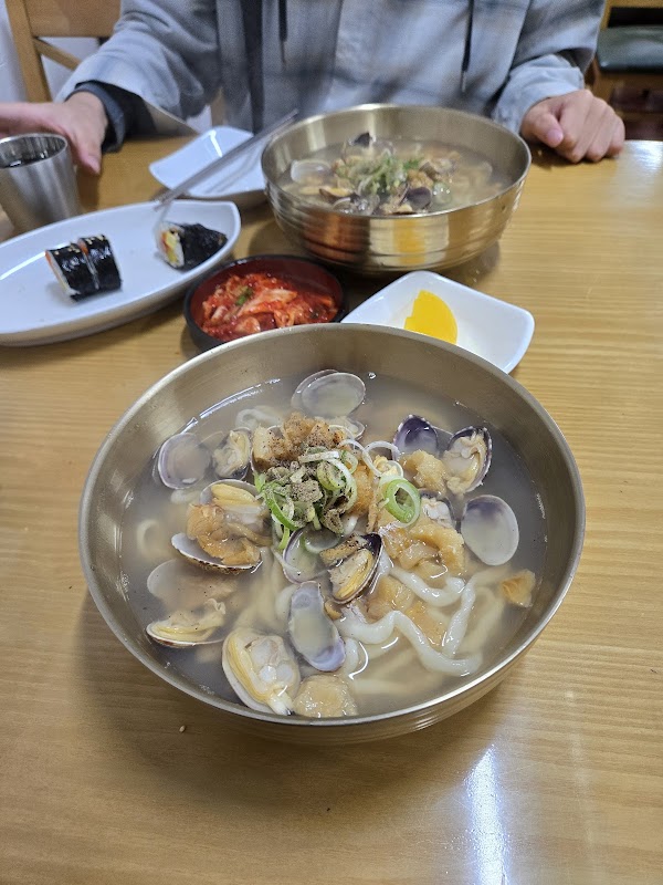 Sogong Bajirak Kalguksu 5