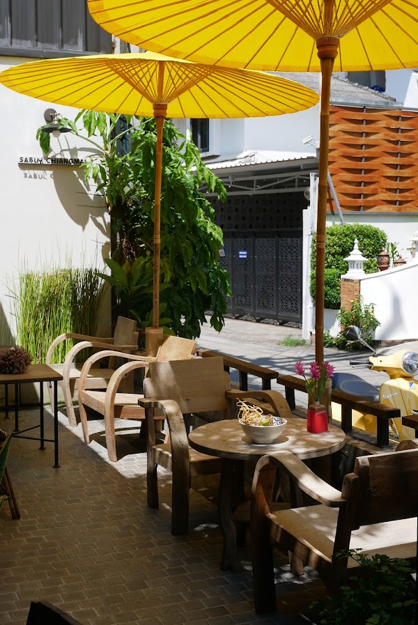 Lazy Lemon, Old City