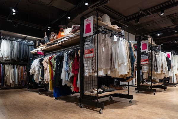 2nd STREET 誠品生活武昌店 4