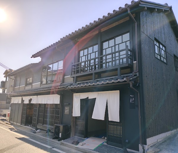 潮待ちホテル RISA DINING & STAY