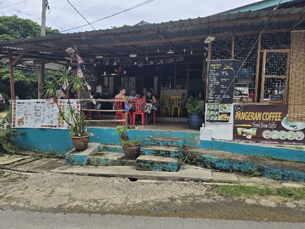 Acah Corner 4