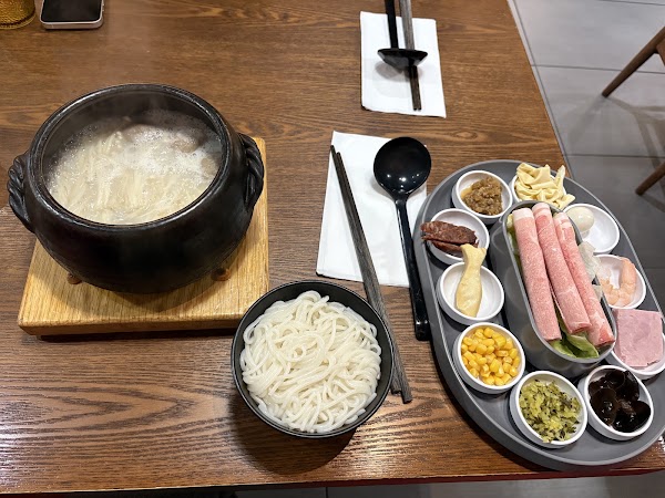 Yunshang Rice Noodle (Downtown Toronto) 3