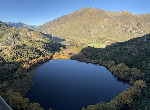 Rocky Mountain Lake Wānaka viewpoint 5