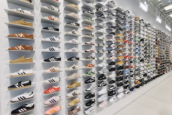 무신사 스토어 명동 (MUSINSA Store Myeongdong) 3