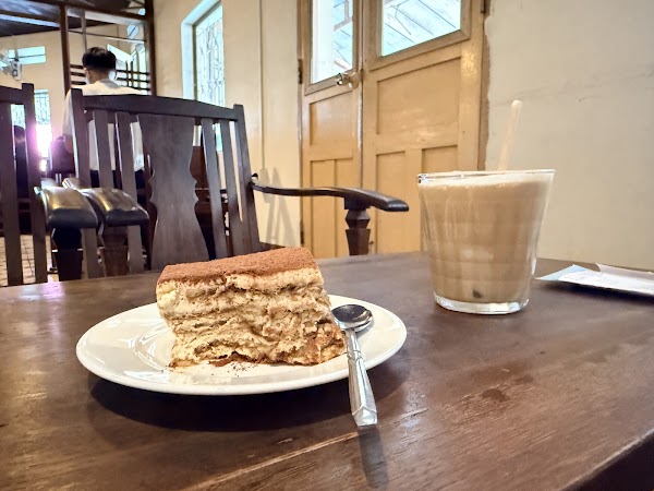 Linh Coffee 4