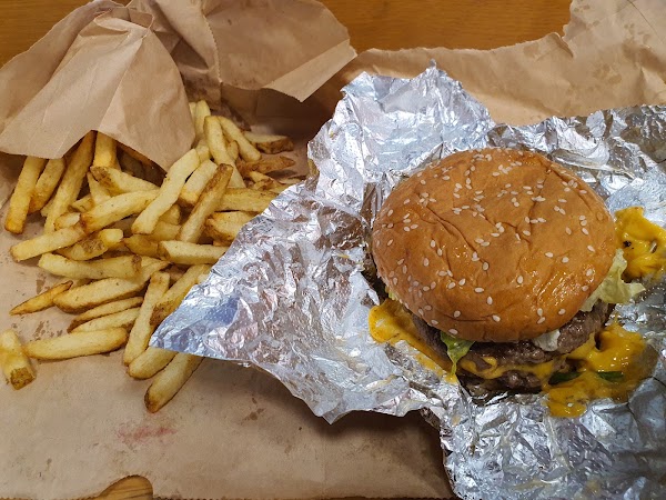 Five Guys 4