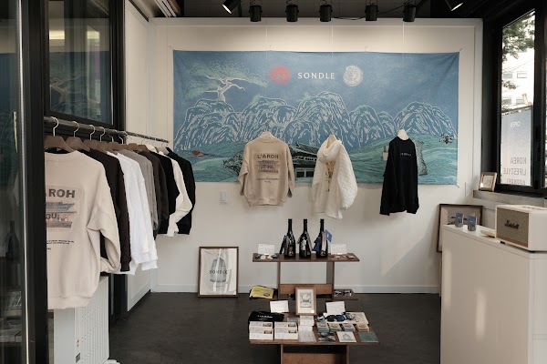 SONDLE 인사동점ㅣInsadong K-Heritage Apparel Shop I SONDLE 仁寺洞店 | 韩国文化遗产服饰店 5