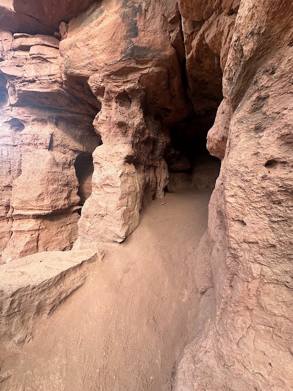 Raven Caves Trail 5