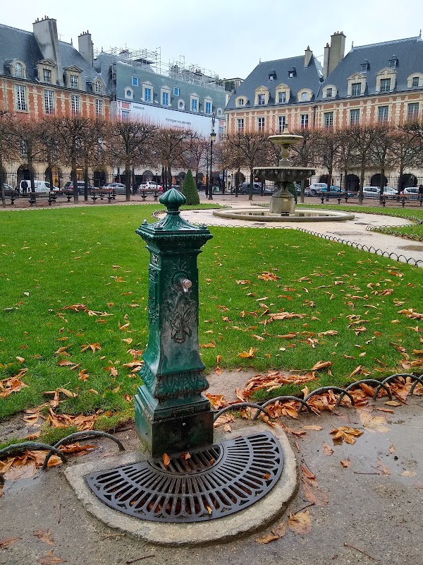 Paris 17