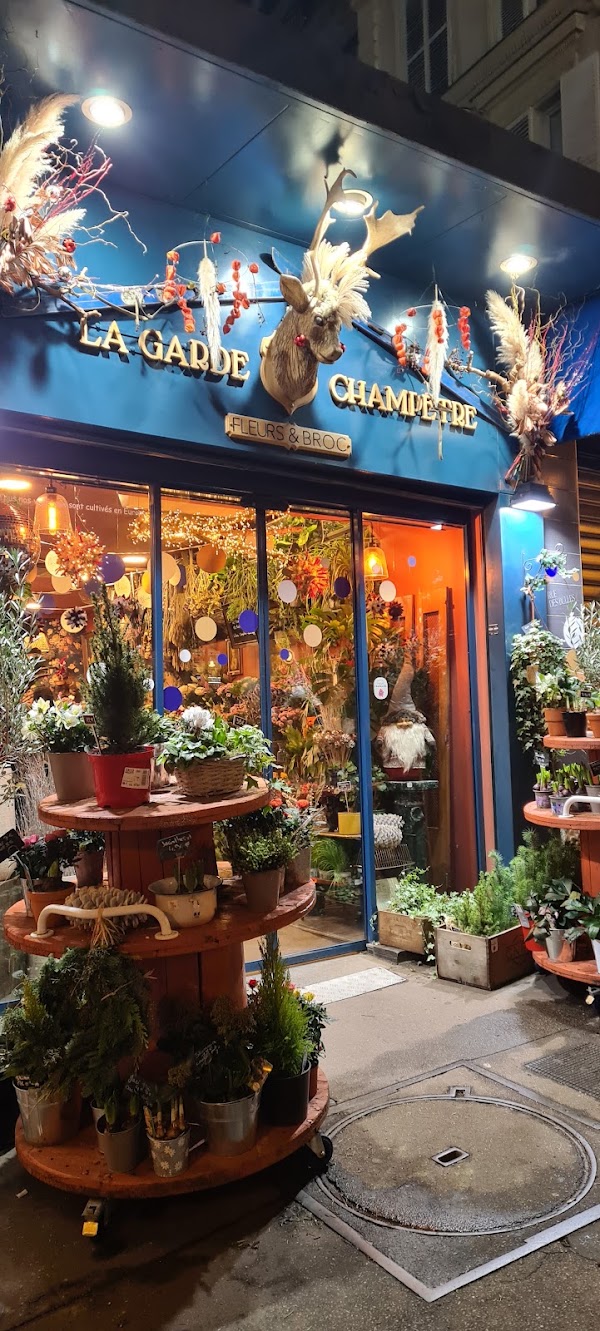 Rue des Martyrs 4