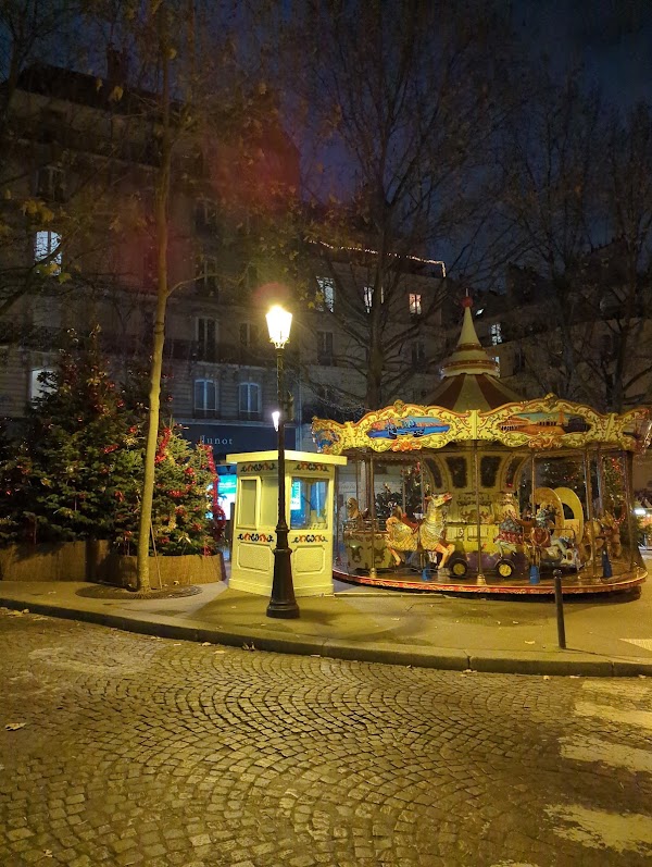 Rue des Martyrs 2